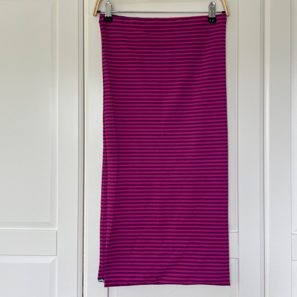 Lululemon Plum and Blue Striped Vinyasa Scarf/Wrap *Rulu, One Size - Picture 6 of 10